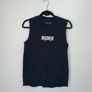Purpose Tour SORRY muscle band tee